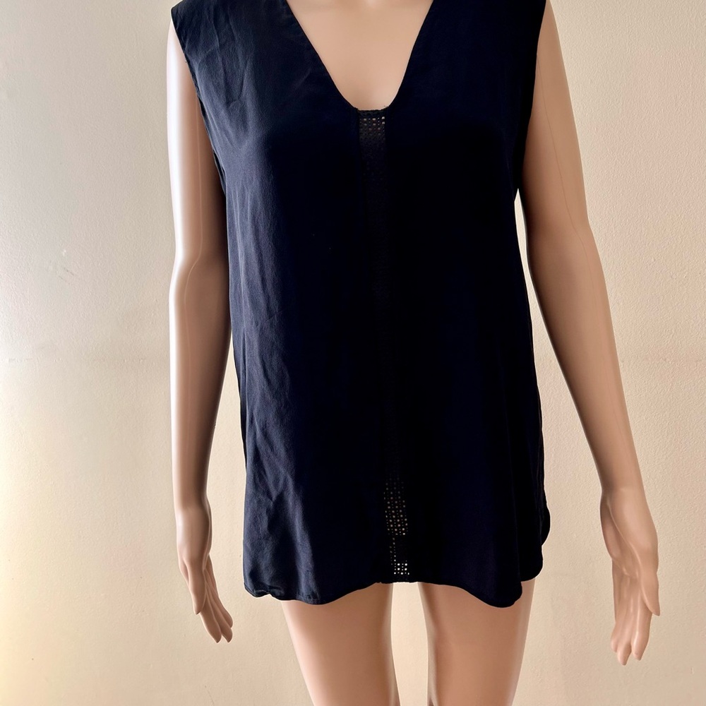 Vince Black Top